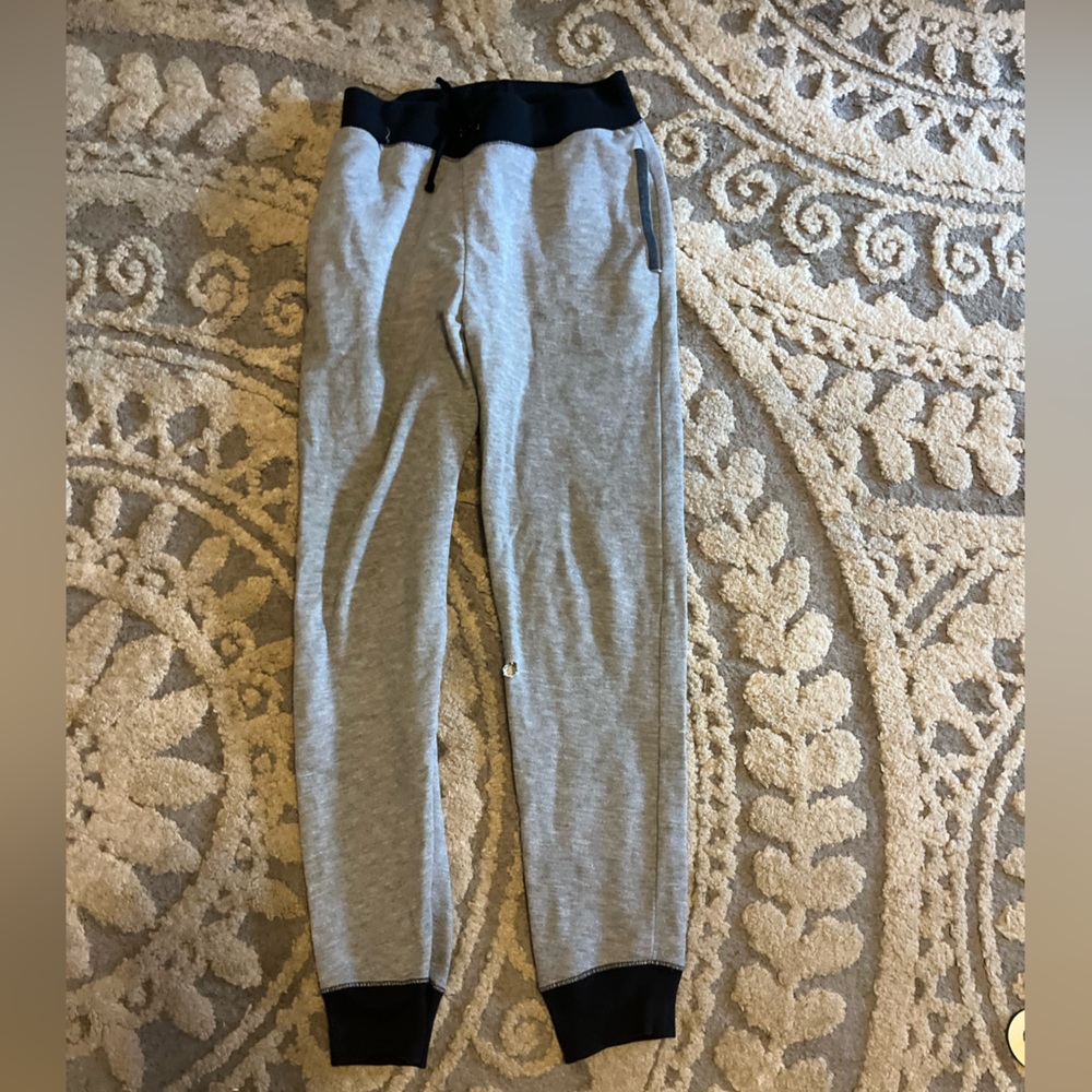 Revolution boys, xl/16/18 In boys, very comfy leg length 27.5 inch